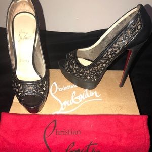 Gorgeous Christian Louboutin pumps 👠❤️❤️